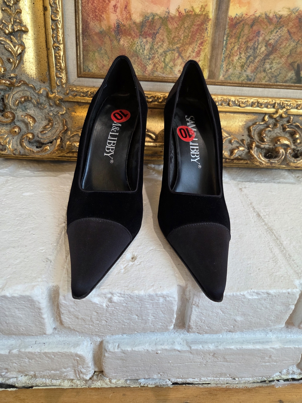 Sam & Libby Black Pointed Toe Pumps with Matte Cap